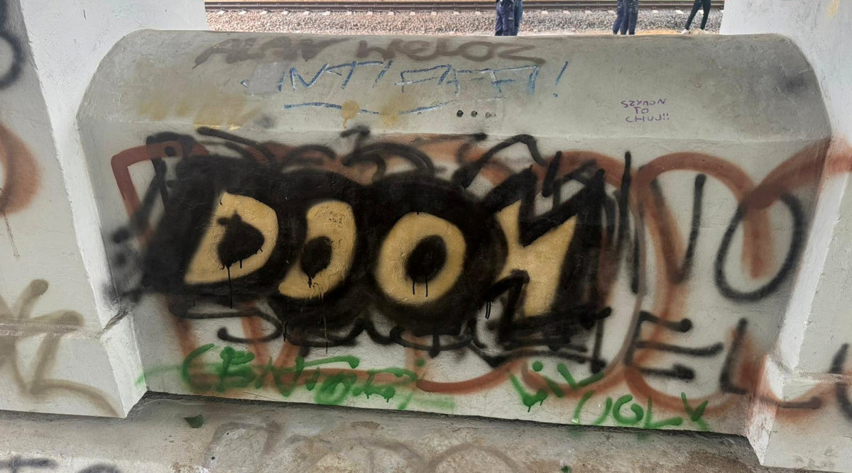 Usuwanie graffiti Usuwanie graffiti
